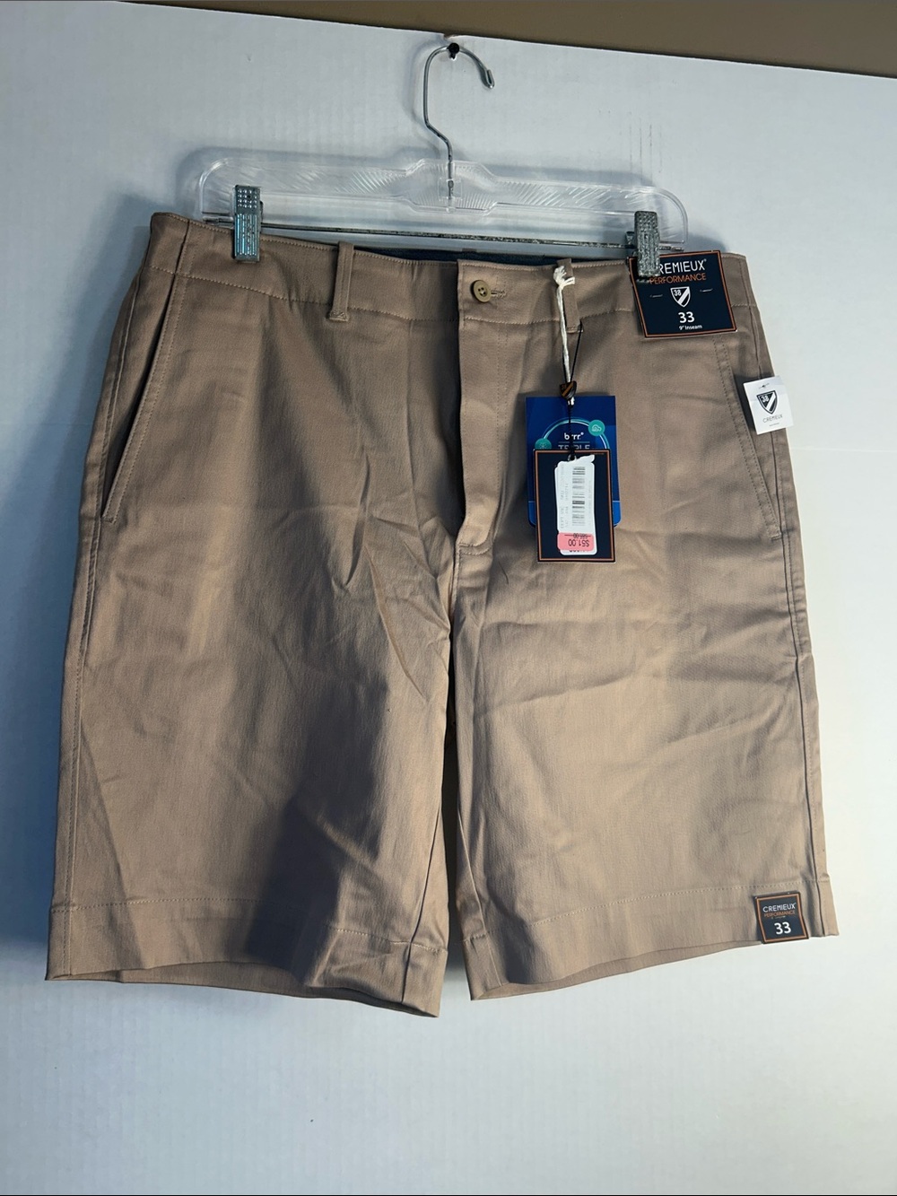 Cremieux Performance Men’s Khaki chino Shorts. Sz 33 9” inseam